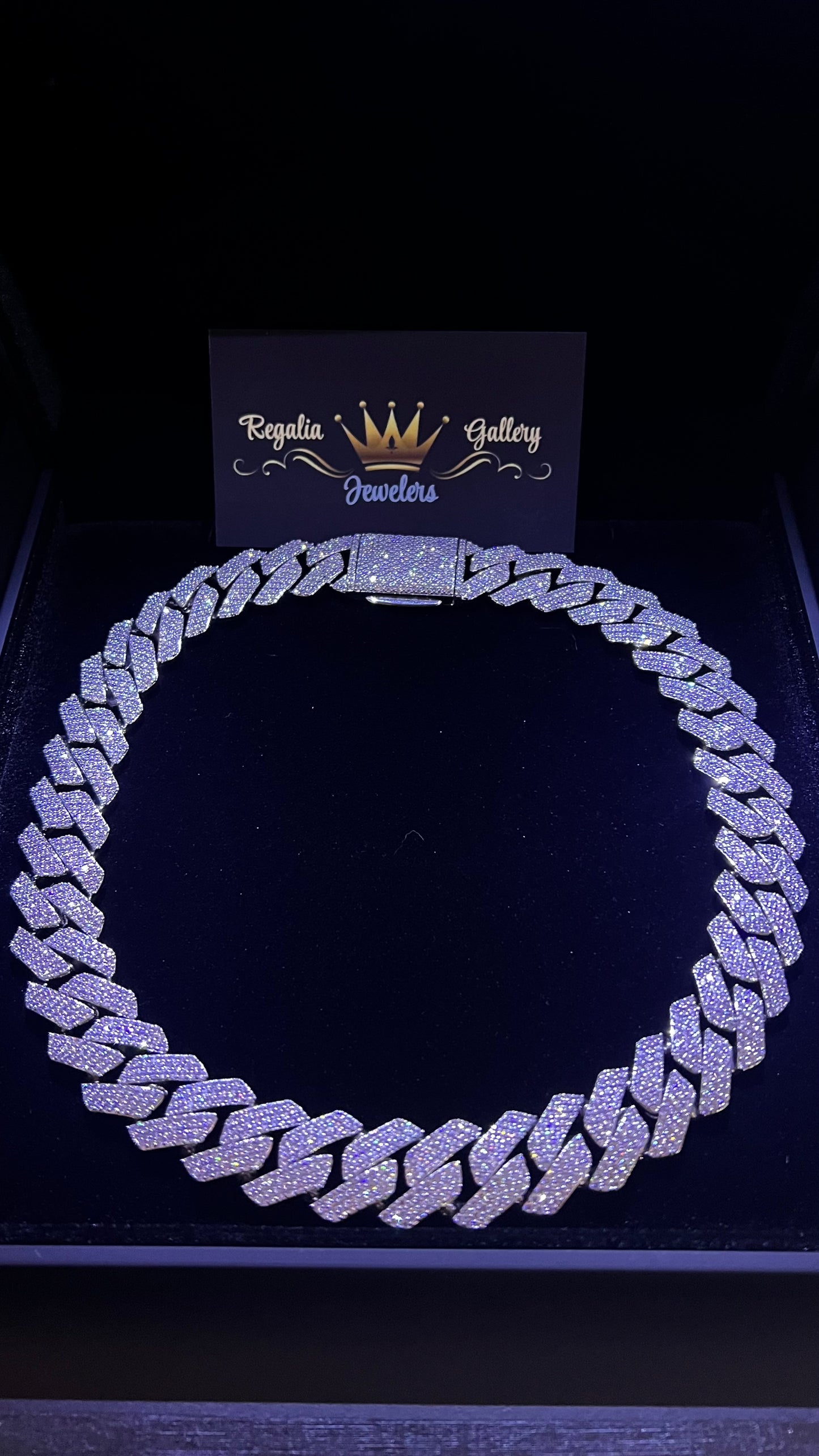 18MM VVS CUBAN LINK CHAIN