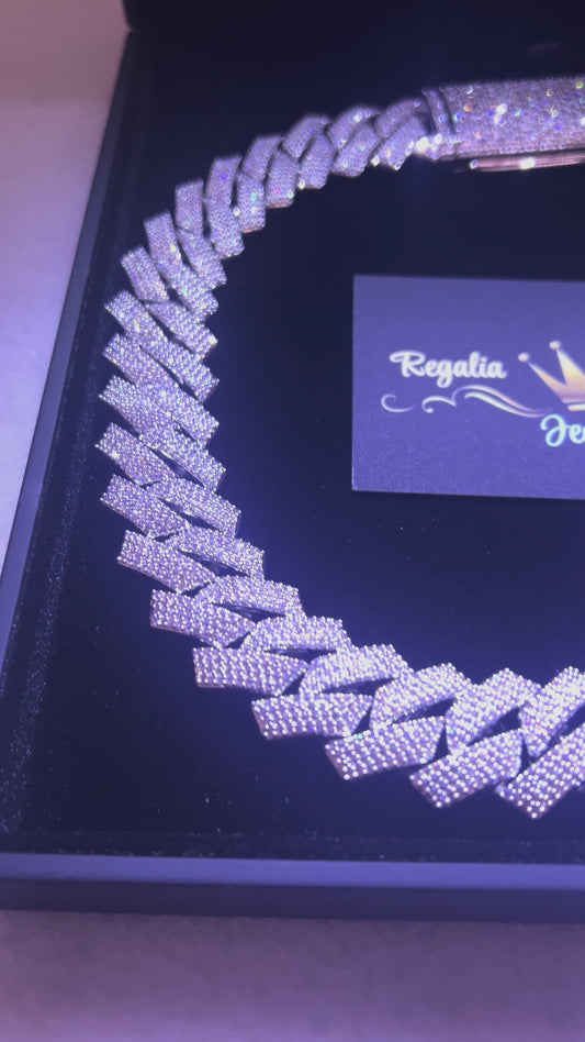 20MM VVS PRONG SET CUBANK LINK CHAIN